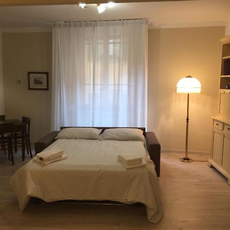 Palazzo Colombini Apartment Лукка Экстерьер фото
